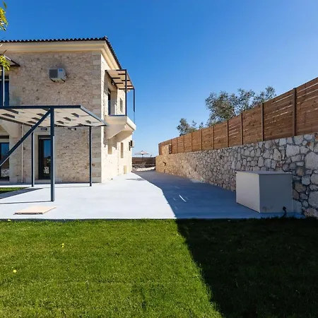 Vera Natura I & Ii, With Private Pools, Bbq & Playground, By Thinkvilla Villa Agia Paraskevi (Rethymno)