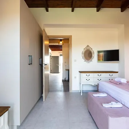 Villa Vera Natura I & Ii, With Private Pools, Bbq & Playground, By Thinkvilla Agia Paraskevi (Rethymno)